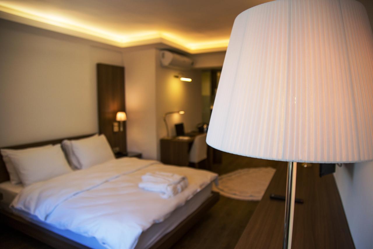 Tn&Co Exclusive Cip Suites And Primeclass Rooms (Adults Only) Muğla Bagian luar foto